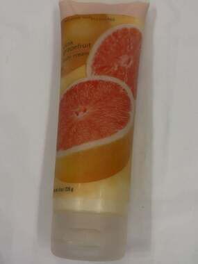 Bath & Body Works Pleasures Pink Grapefruit Body Cream 8oz Bottle 1oz Used